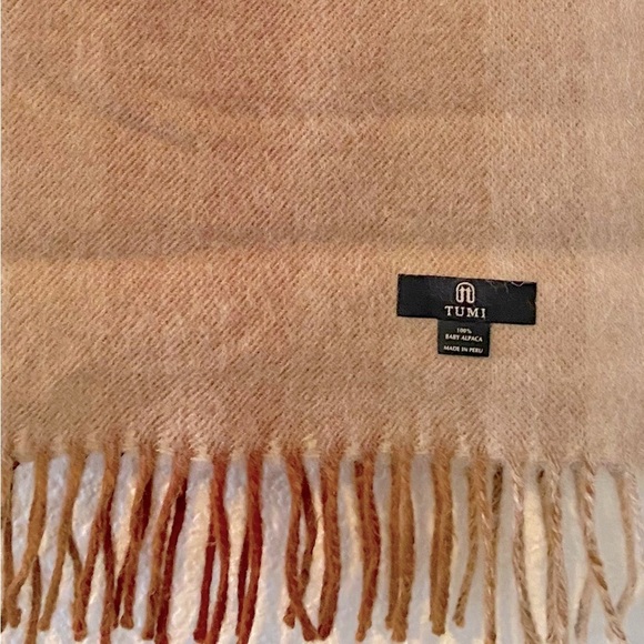 Tumi Scarf - Picture 4 of 6